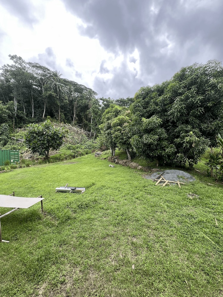 Moana Lodge
