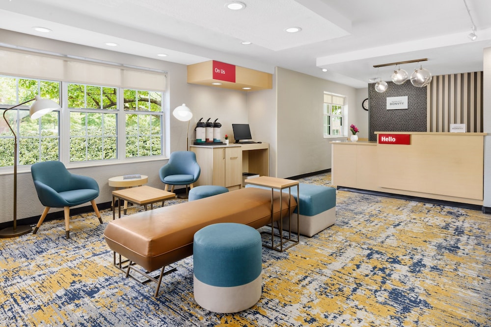 Philadelphia Vacations - Towneplace Suites by Marriott Horsham - Property Image 2