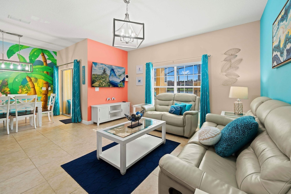 Welcome to Your Luxury Moana Villa
