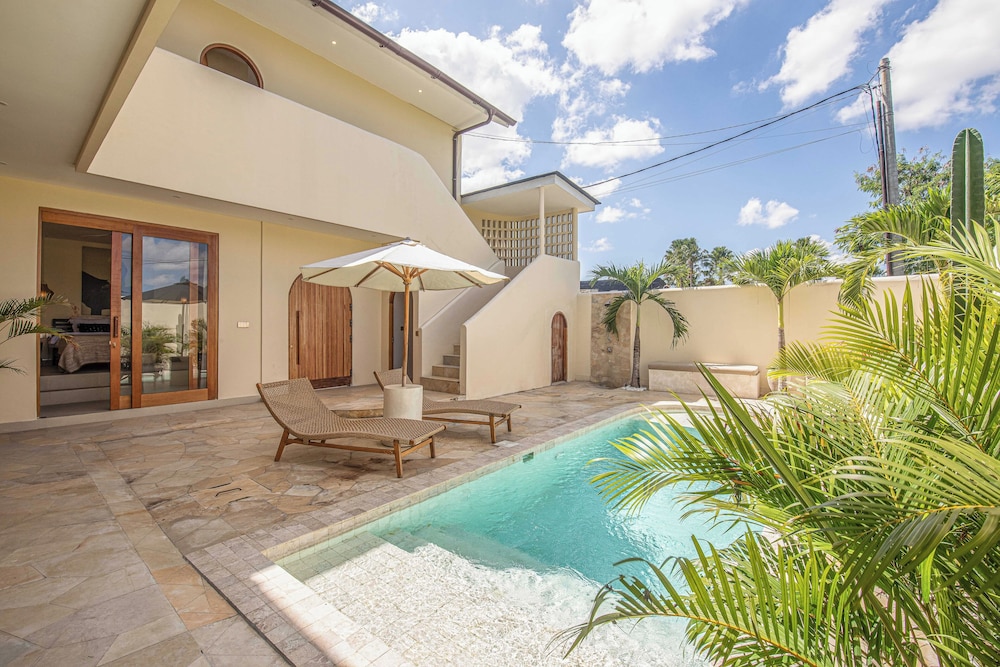 Luxury 4BR Villa With Private Pool in Canggu