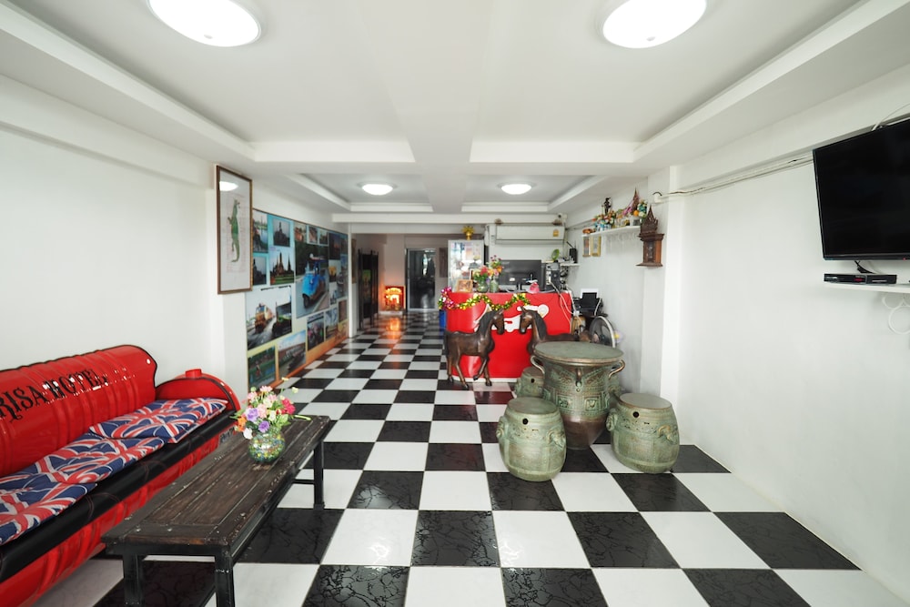 Arisa Hostel