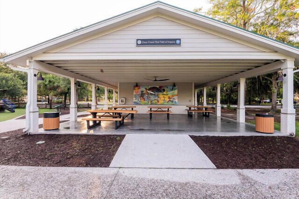 Bluffton Magnolia House