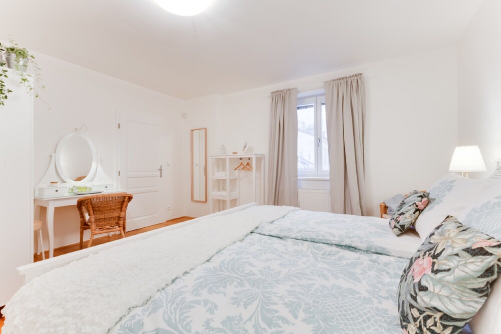 Prague Byt 20 Apartment
