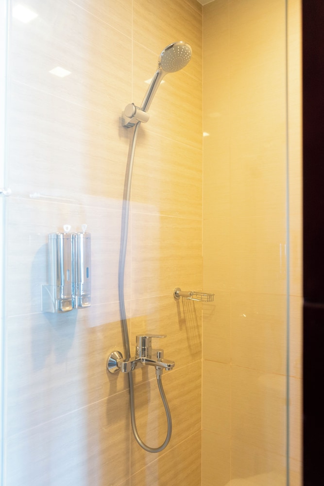 Uptown Park Suites Tower 2