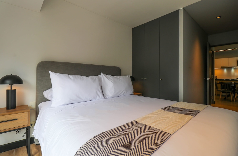 w Exceptional 2BR w Amazing View in San Isidro