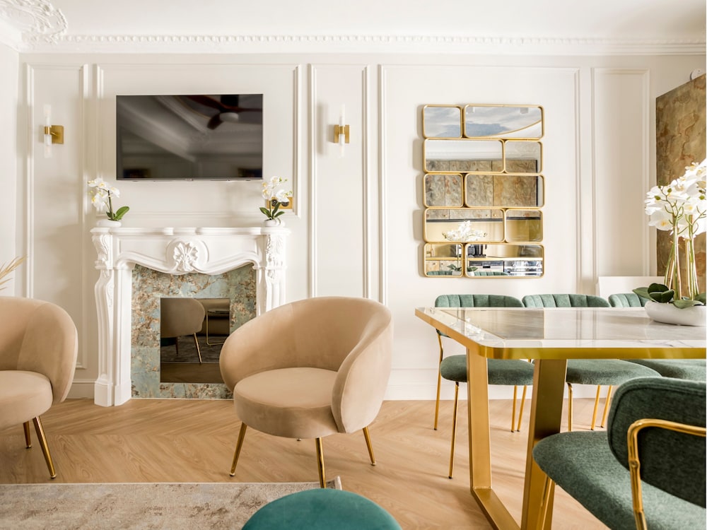 Merveil Luxury Suites - Rougemont I-II-III