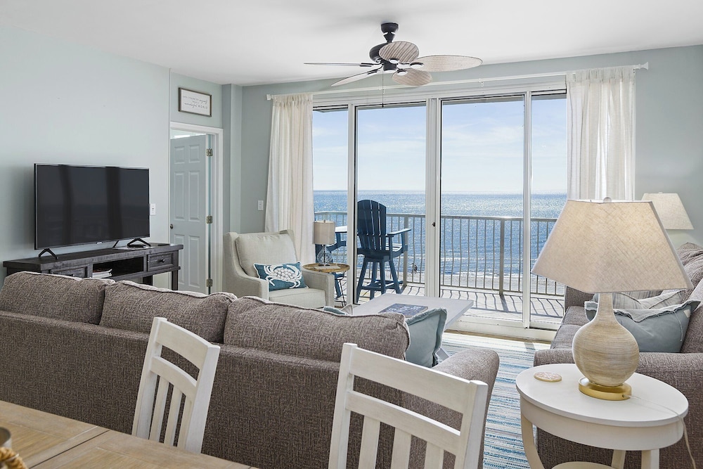 Emerald Key by Southern Vacation Rentals