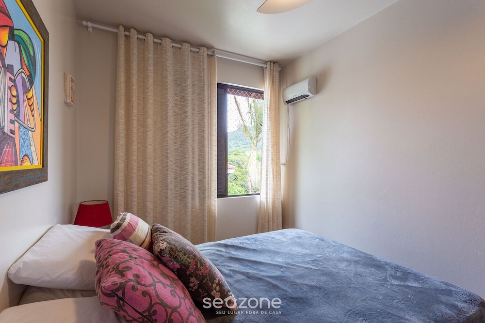 Quiet Apartment 1 mi From Canasvieiras bea Fml202
