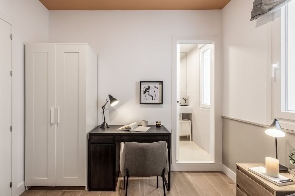 Orusco - 2 Bedrooms in Chamber
