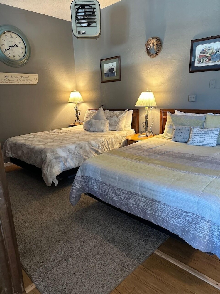 Salmon River Inn