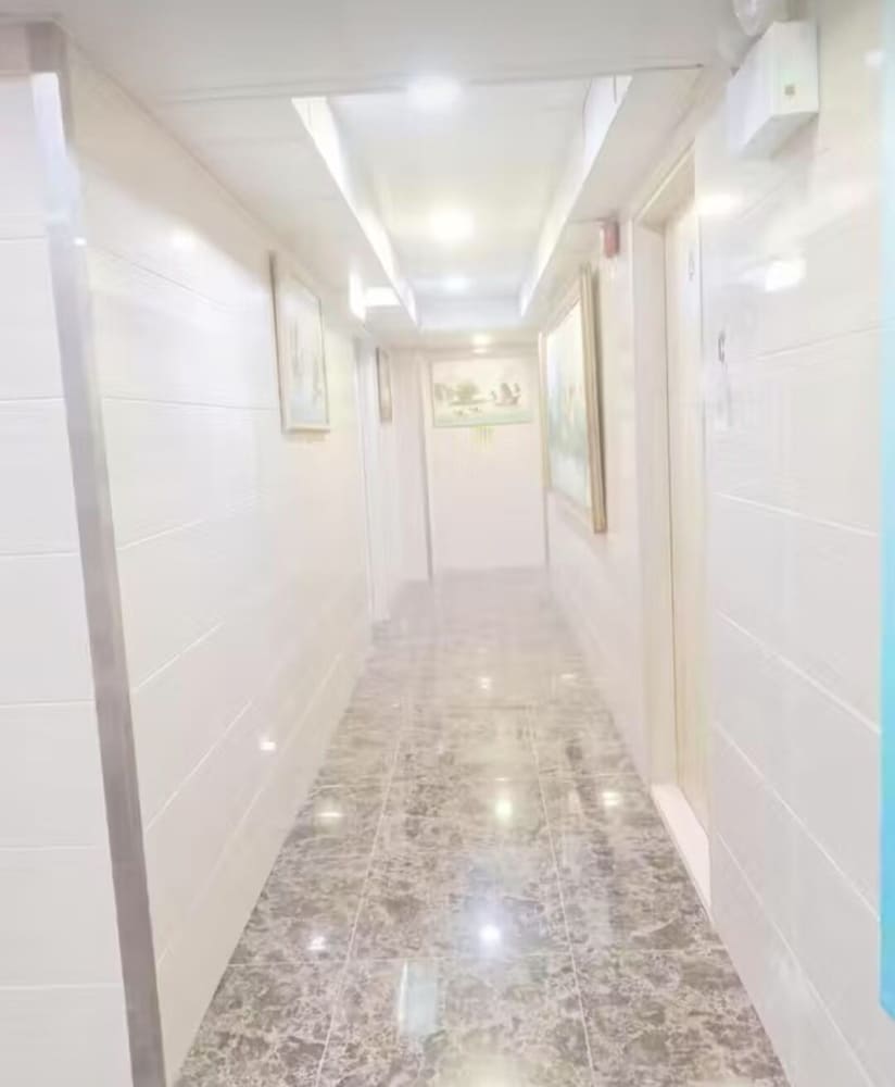 Nanqiang Hostel