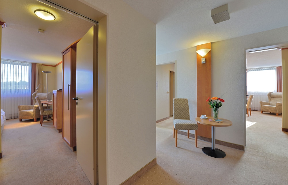 PLAZA INN Leonberg - Property Image 46