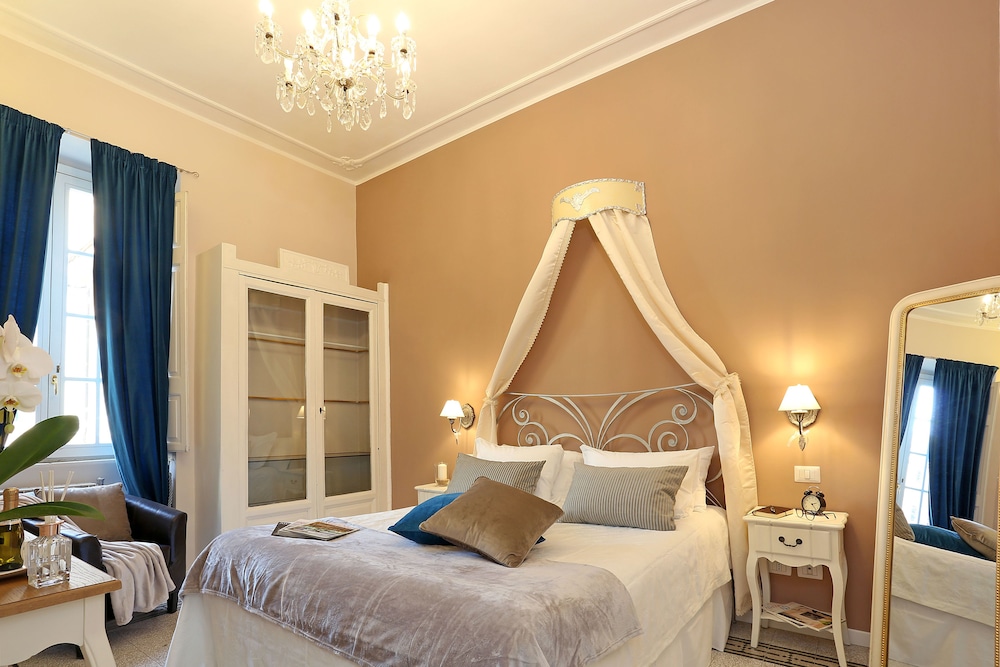 Liberty Rome Suites