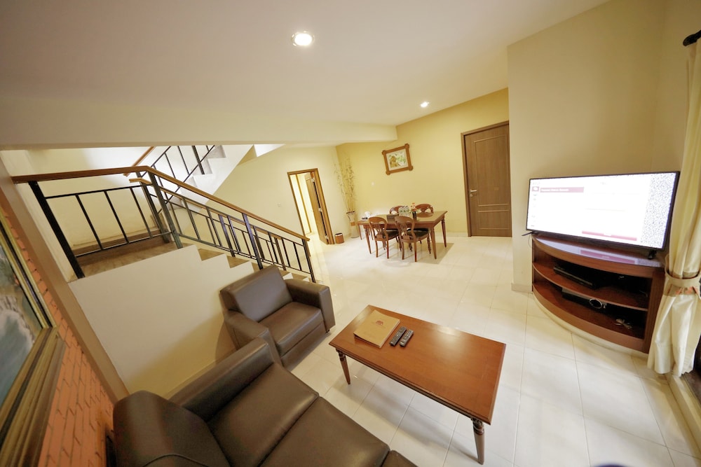 Royal Safari Garden Resort & Convention