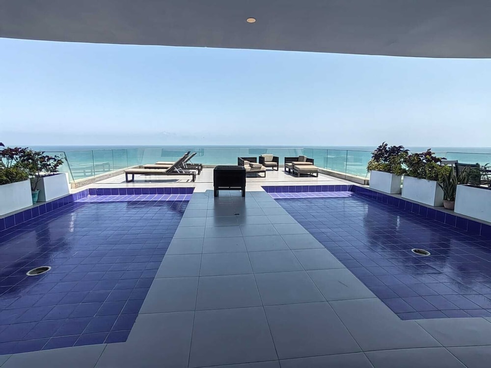 Hotel ZAMFAR Vacaciones - Image 1