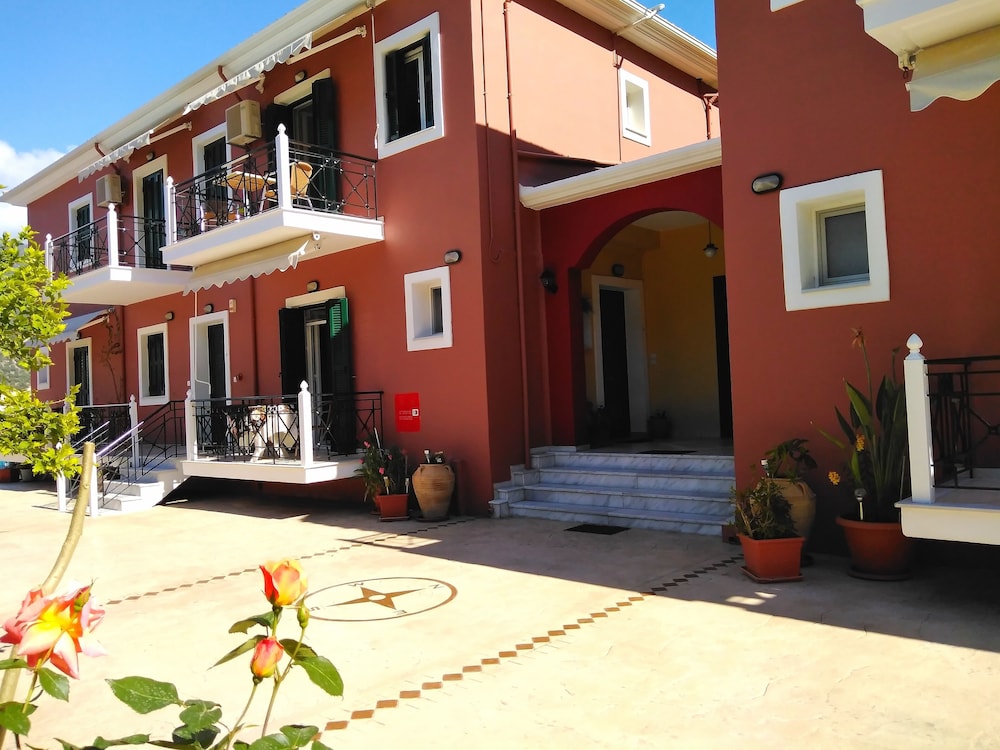 Stunning Property Sea Front in Lefkada view 3