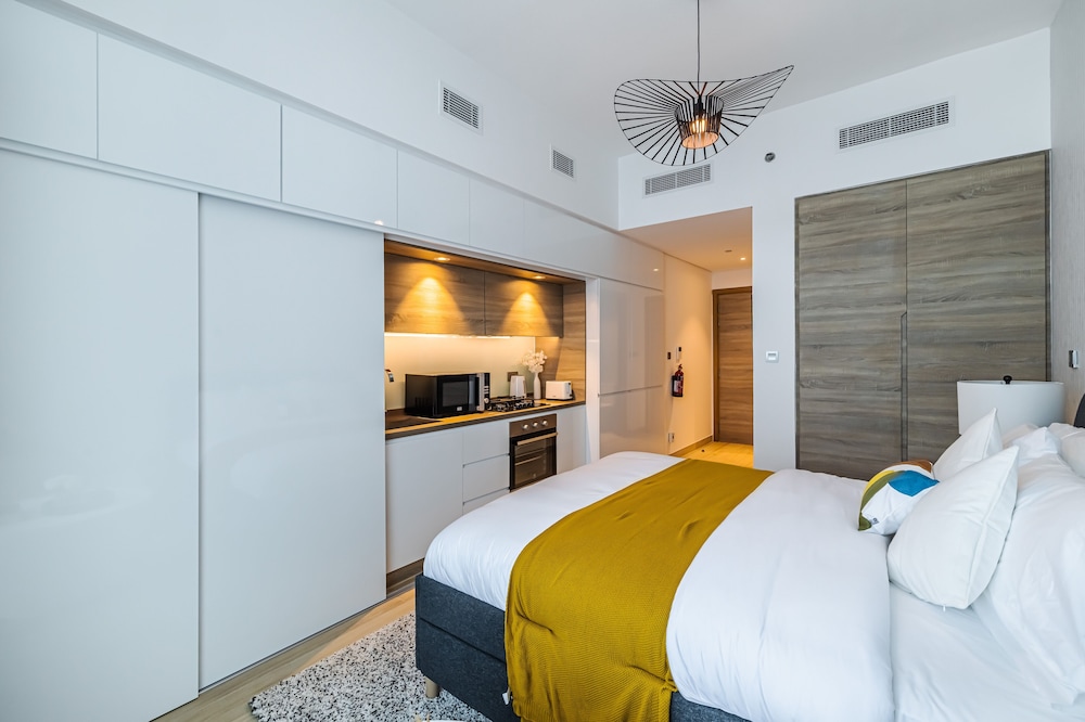 Studio One Dubai Marina