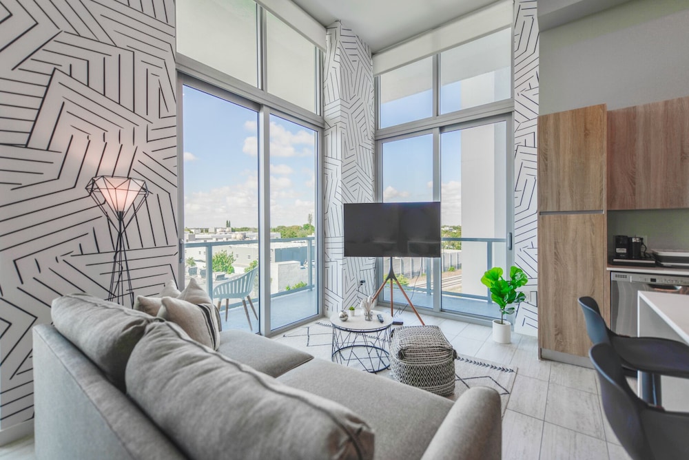Luxury Condo with Den at Design District