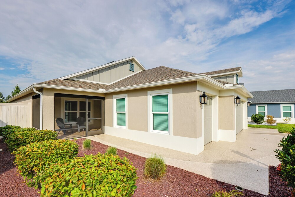 Golf Cart & Home Office: The Villages Retreat!