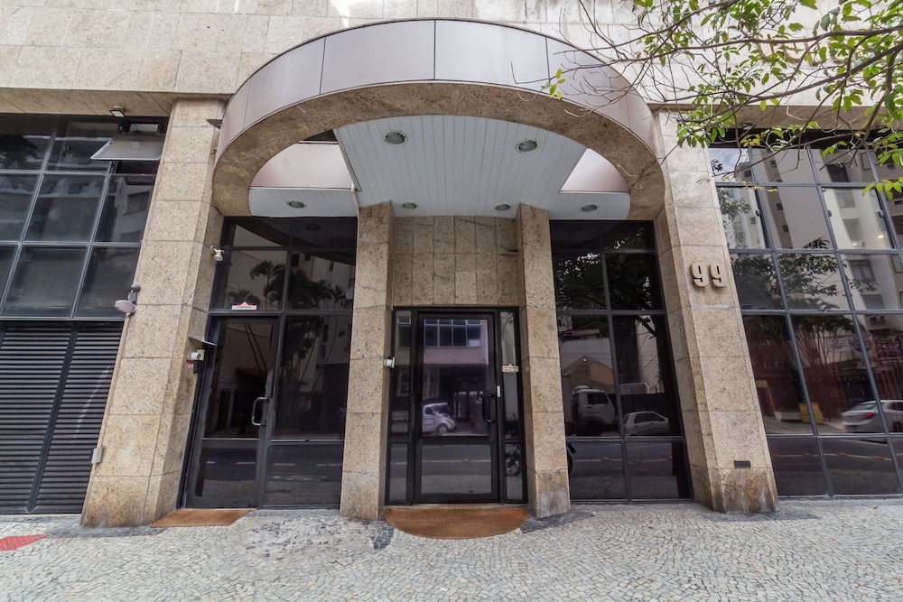 12 Minutes From Copacabana Beach Pl707