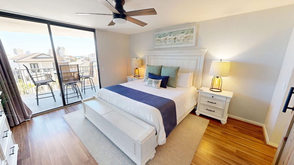 Mainsail 341 2 Bedroom Condo