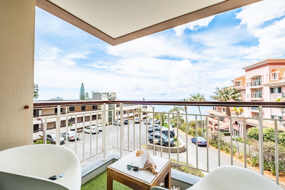Summertime Stay by Madeira Sun Travel
