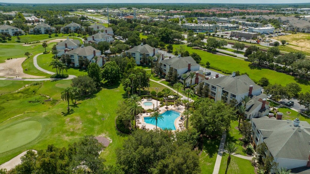 Gorgeous 4Bd Close to Disney With Spa at Reunion Resort 1552