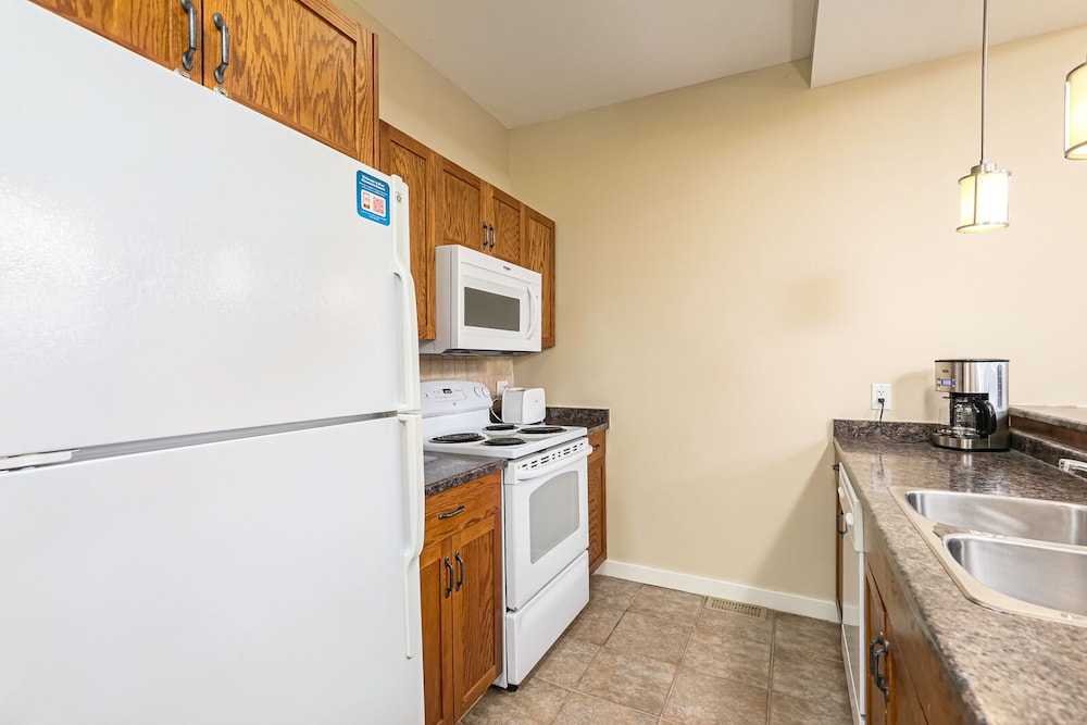 Rivergrass Condos