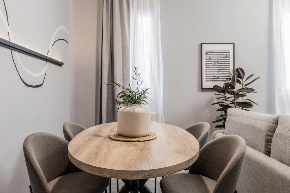 Noche - 1 Bedroom in Salamanca