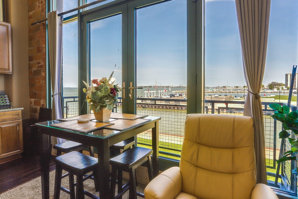 Waterfront Sandusky Vacation Rental: Downtown! view 4