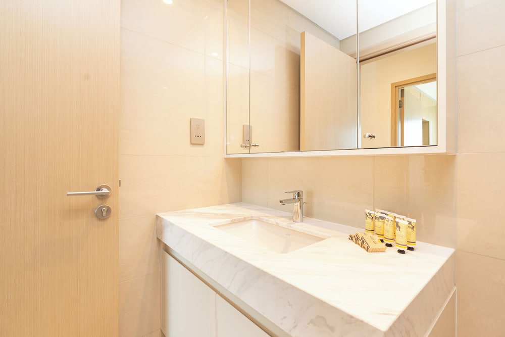PVH - Elevated 1BR - Burj Royale
