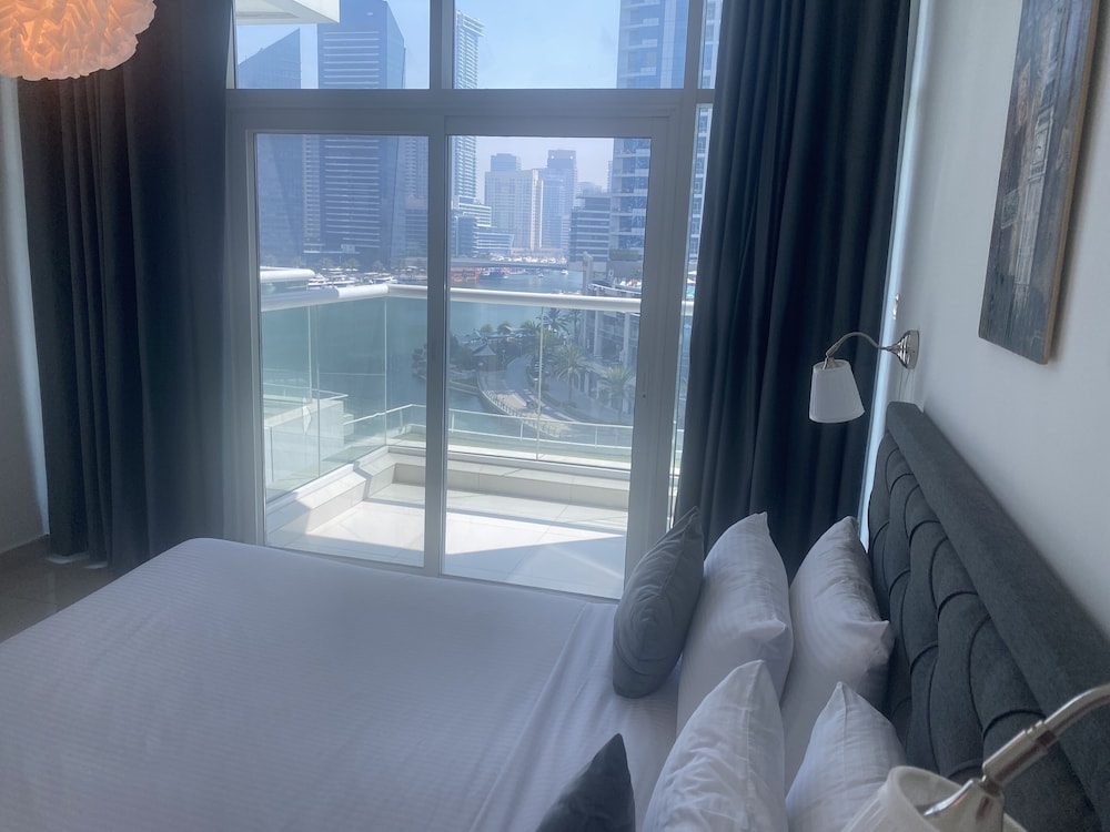 Golden Stay Vacation Continental Tower