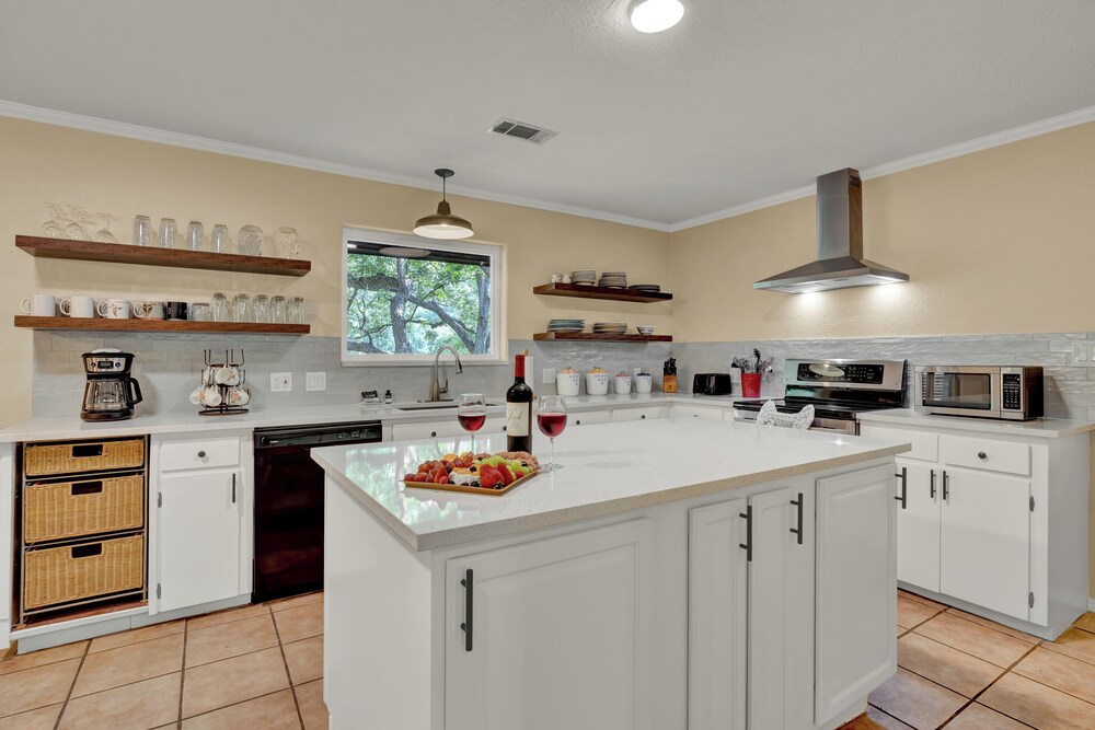 Riverfront Family Getaway on the Guadalupe