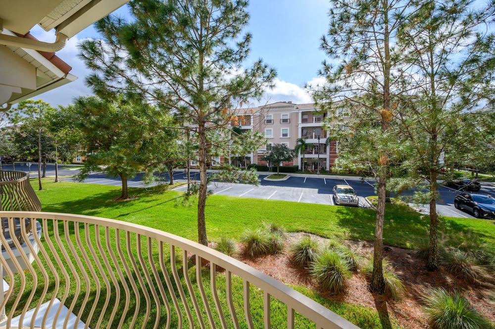 Vista Cay Resort Direct Townhomes by Millennium Management