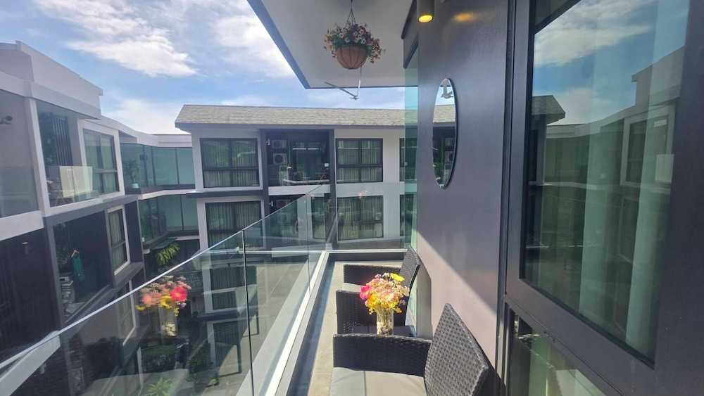 A202 - One Bedroom Partial Seaview Serviced Apartment, Ao Nang Beach