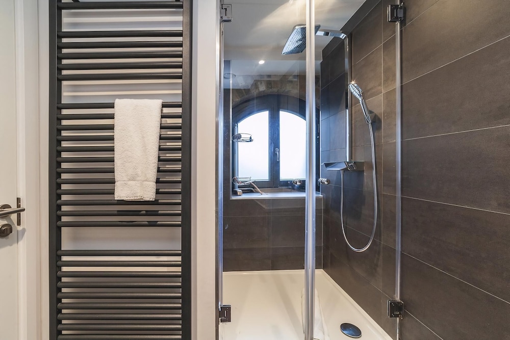 Industrial-chic Flat Near Tower Bridge