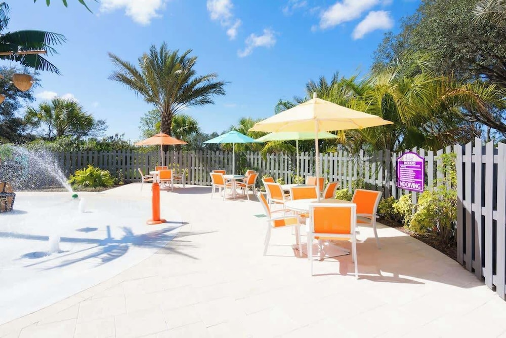 Comfortable Vacation Home up to 10 People
