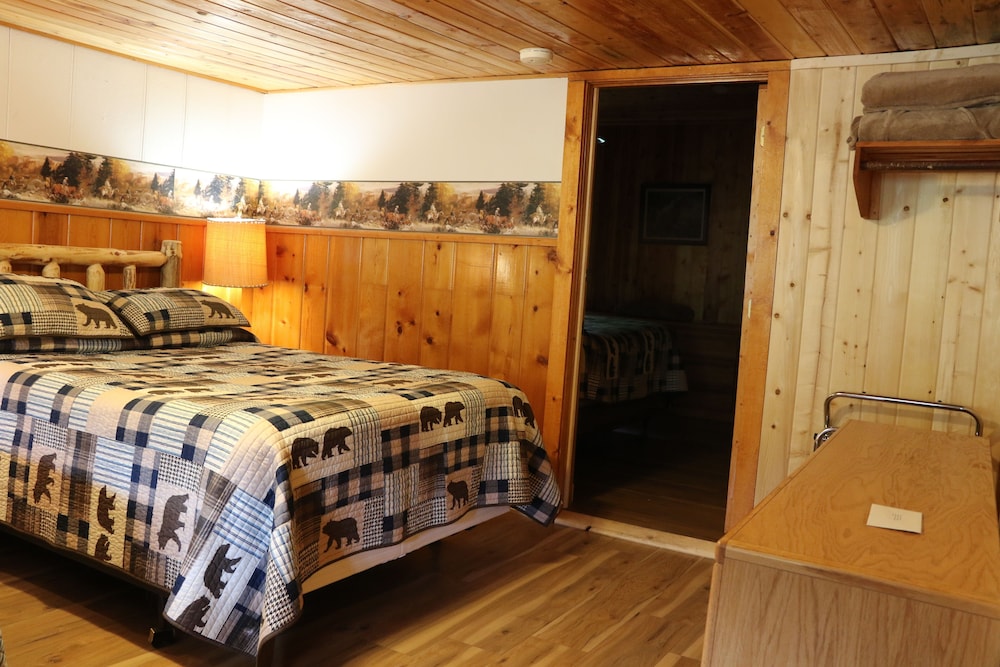 Creekside Lodge at Yellowstone