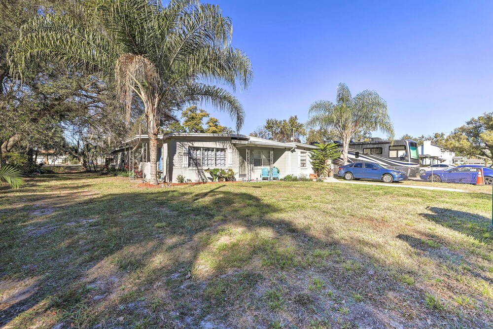 Charming Orlando Duplex ~ 6 Mi to Downtown!