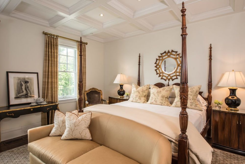 Lenox Vacations - Kemble Inn - Property Image 41