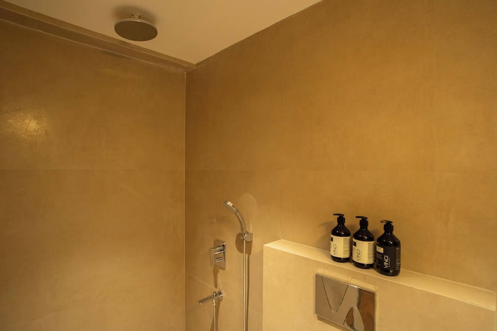 ELIVAAS Kamerios Regalia 2BHK Apartment