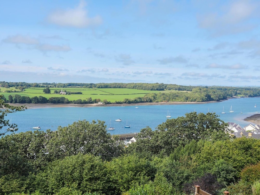 Glan Y Don view 2