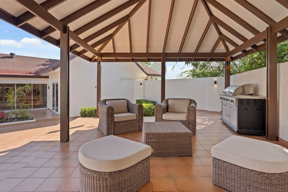 Villa Casibari Aruba Retreat Location