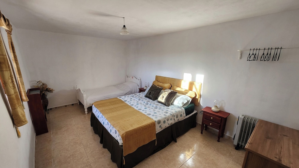 Casita-1 To 7guests-private/pool-patio-bbq-parking