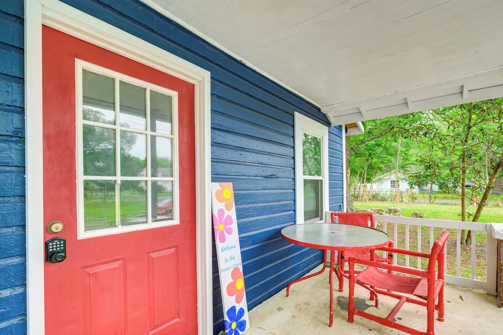 1 Mi to Ocala Dtwn Square: Home w/ Yard!