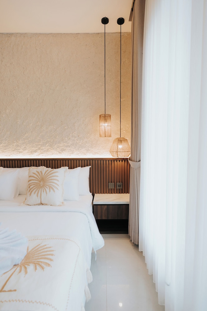 Casa Nika Suites Seminyak