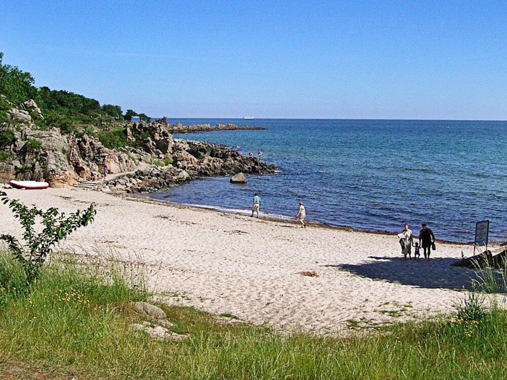 Photo 25