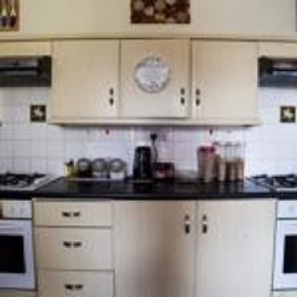 Russell Scott Hostel