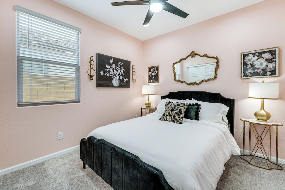 Near Mtn Trails & Sonoran Preserve: Phoenix Abode!