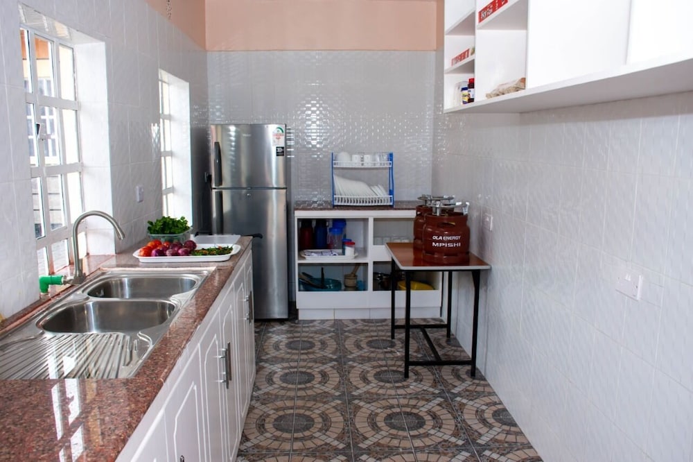 Lux Suites Sinai palace Apartments Narok